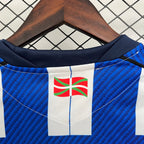 2025-26 Real Sociedad Heimversion mit Ventilator