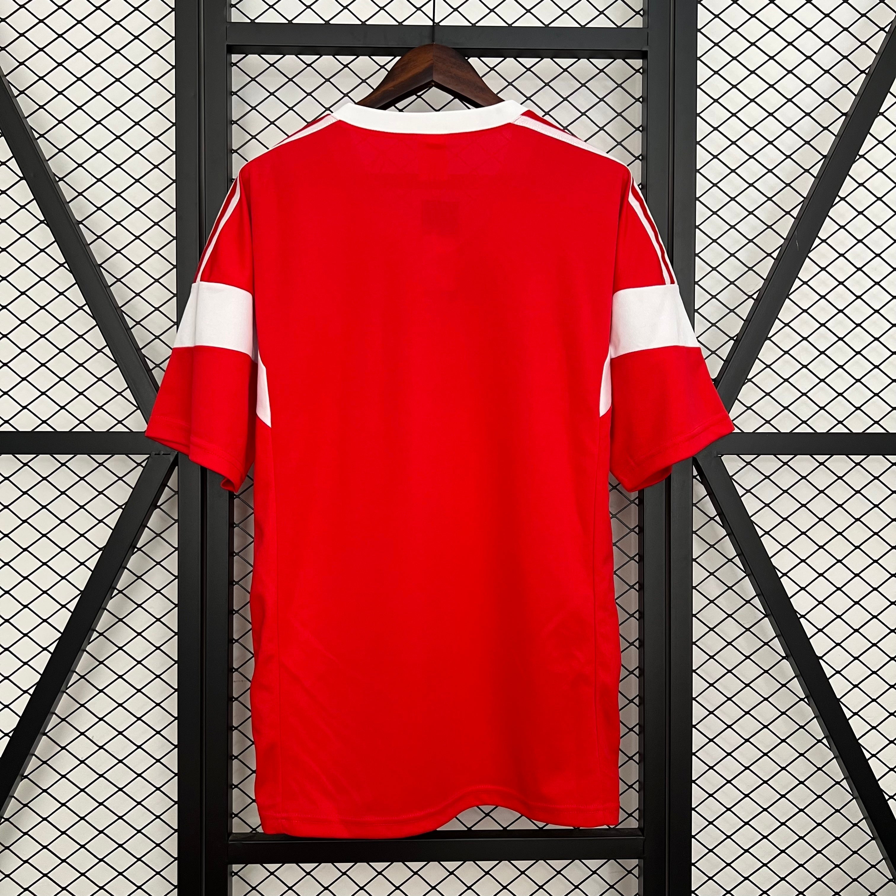 1988 Hamburg Red Retro