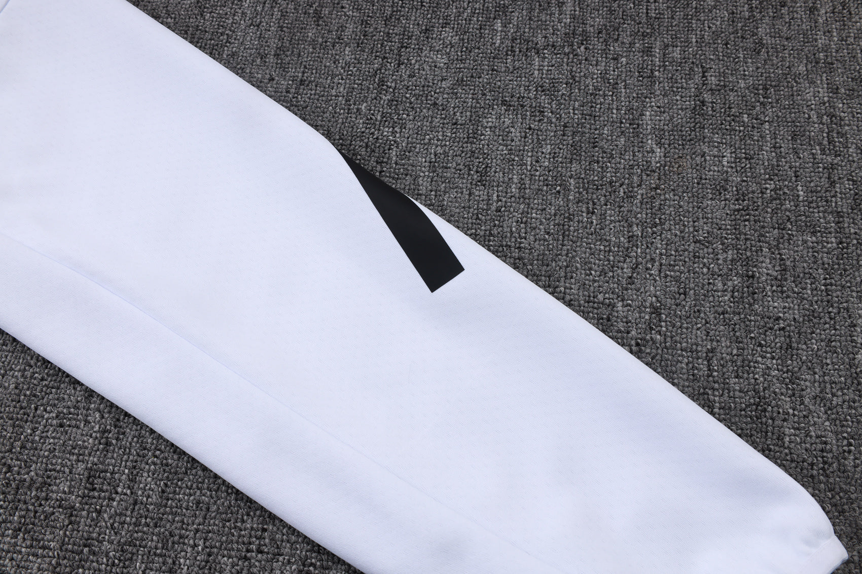 2025-26 Juventus White Long zippered training suit with hood