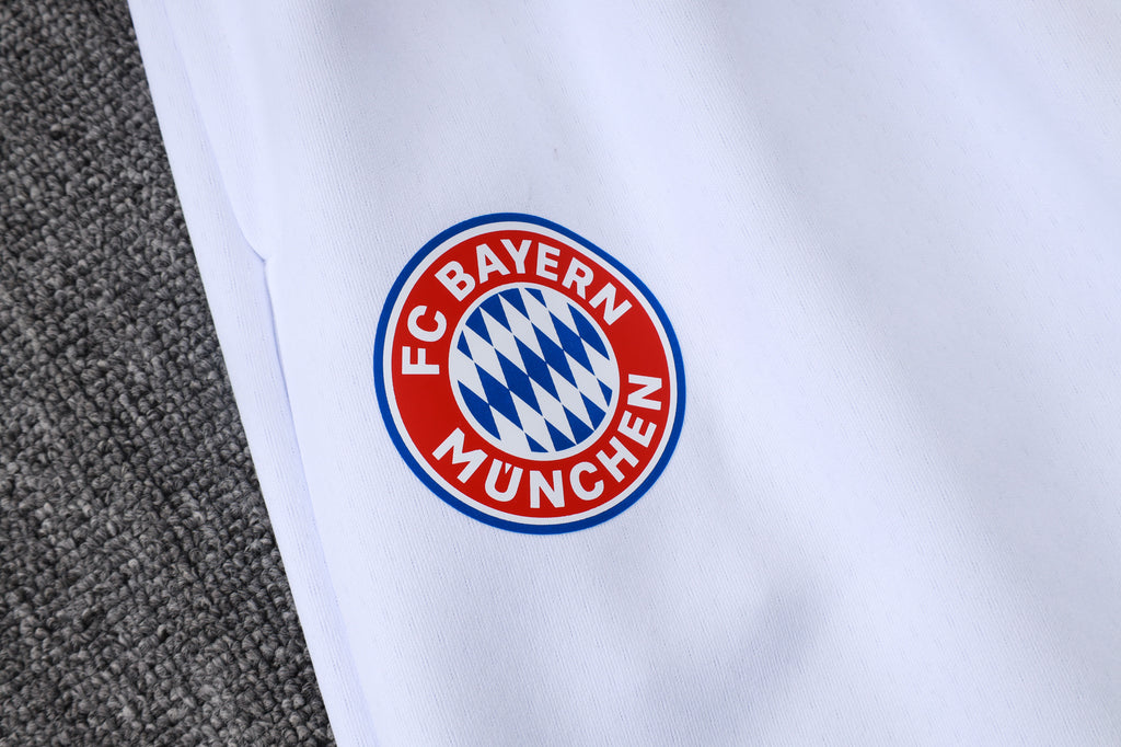 2025-26 Bayern Munich White Long zippered training suit with hood