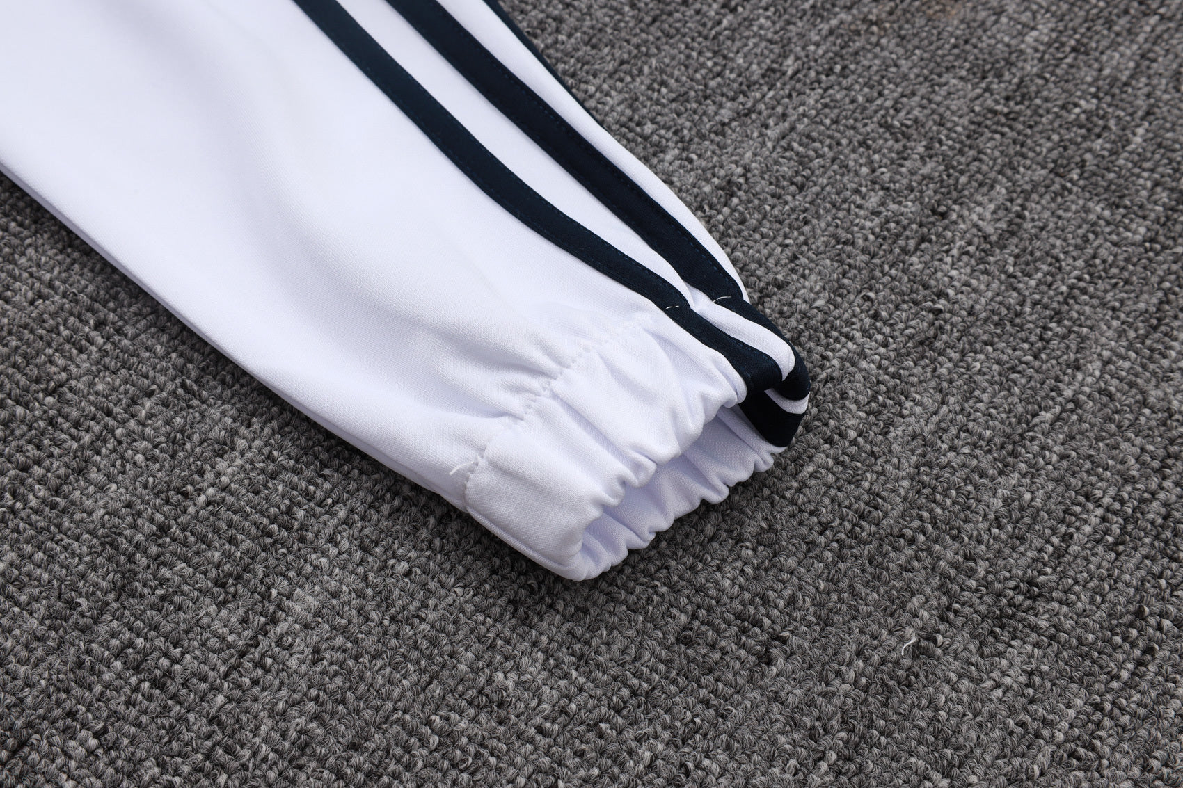 2025-26 Real Madrid Long zipper White-Green training suit