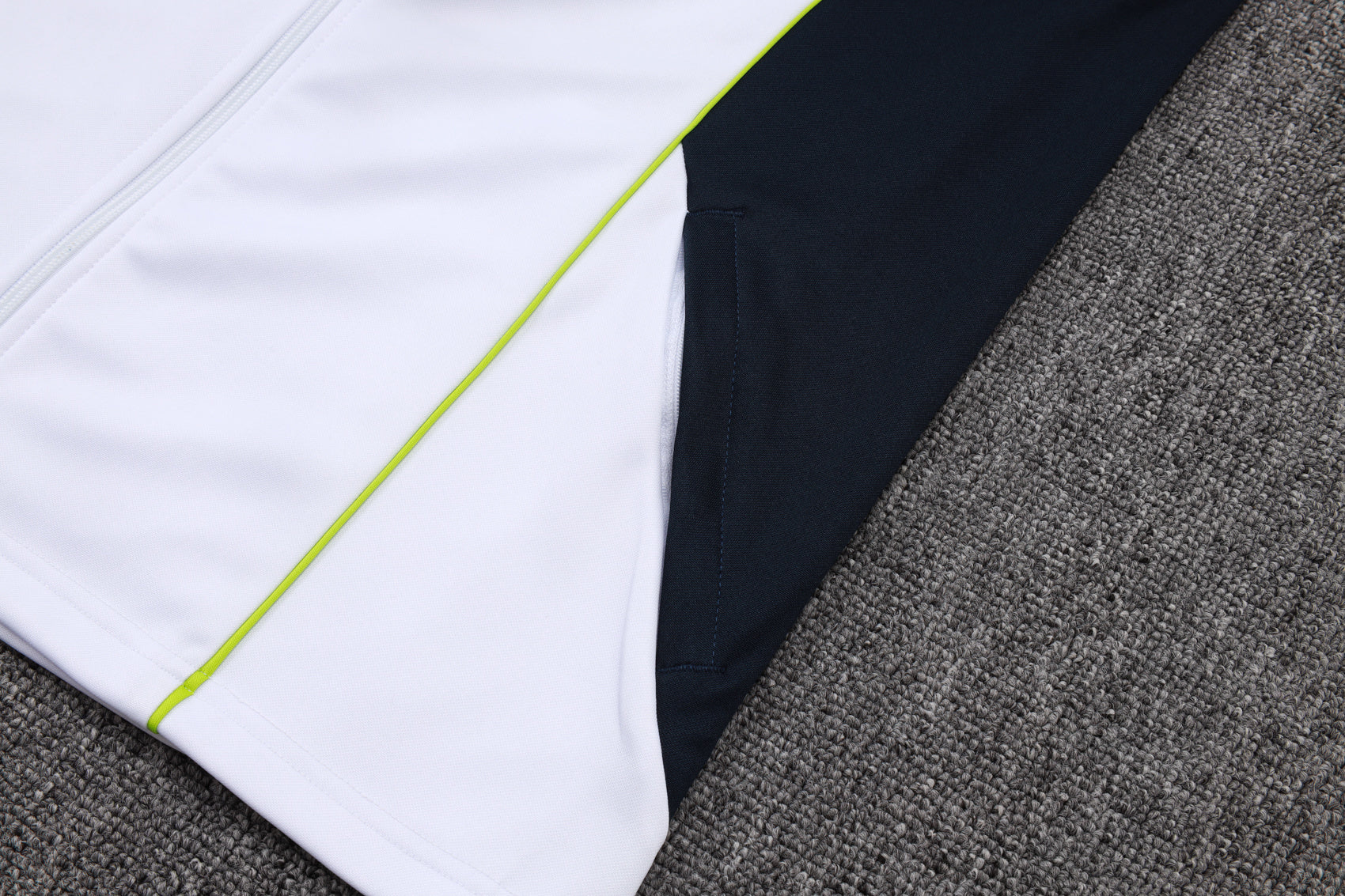 2025-26 Real Madrid Long zipper White-Green training suit