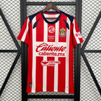 Versión para aficionados de Chivas en casa 2025-26