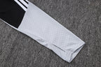 Traje de entrenamiento negro y gris del Real Madrid 2026-27