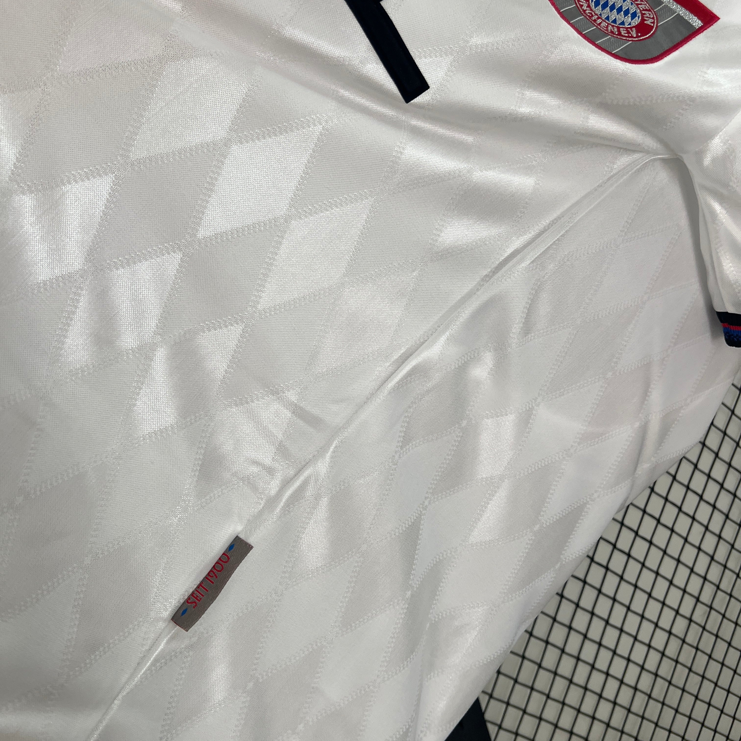 1996-98 Bayern Munich Away Retro