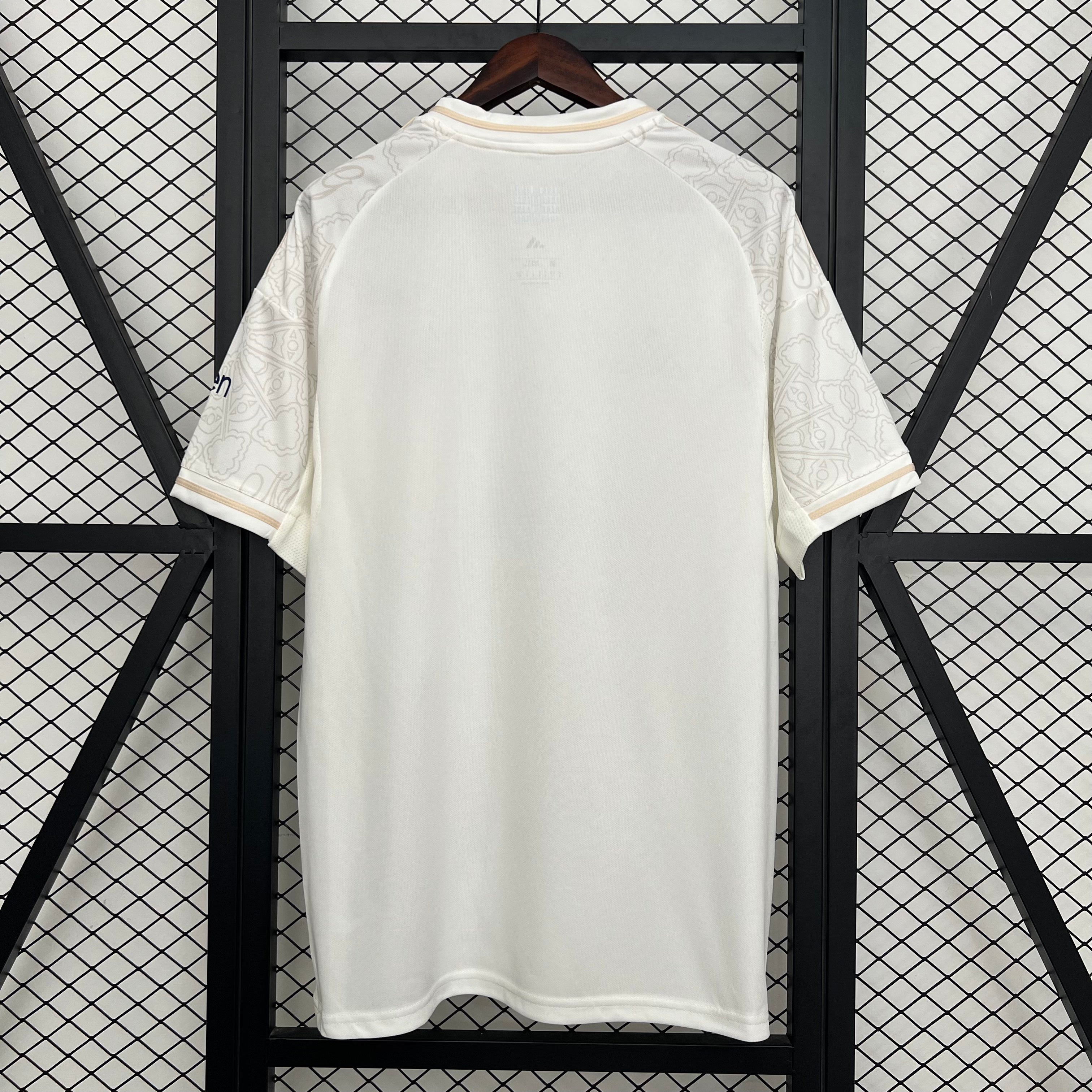 2025-26 Nottingham Forest Away