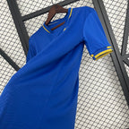 Versión para aficionados azul visitante del Mónaco 2025-26