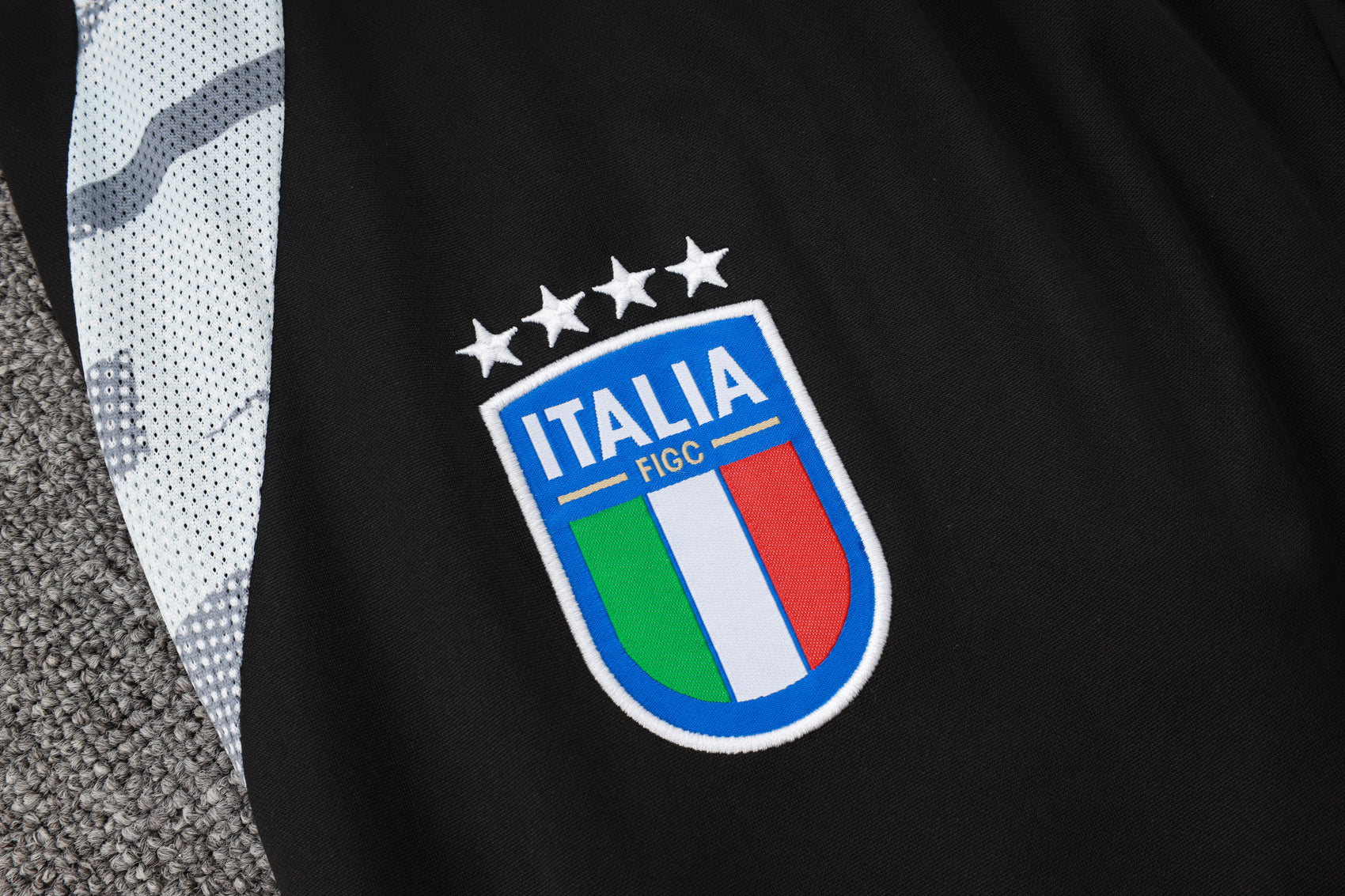 2024-25 Italy Black Training Suit
