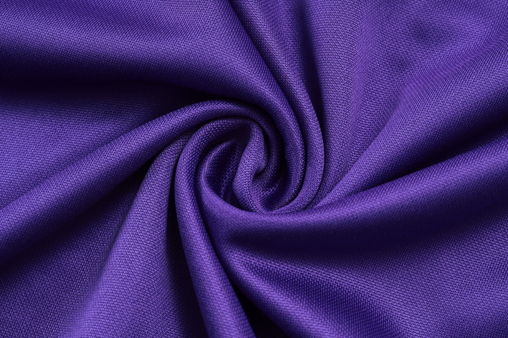 Conjunto de entrenamiento morado del Atlético de Madrid 2025-26