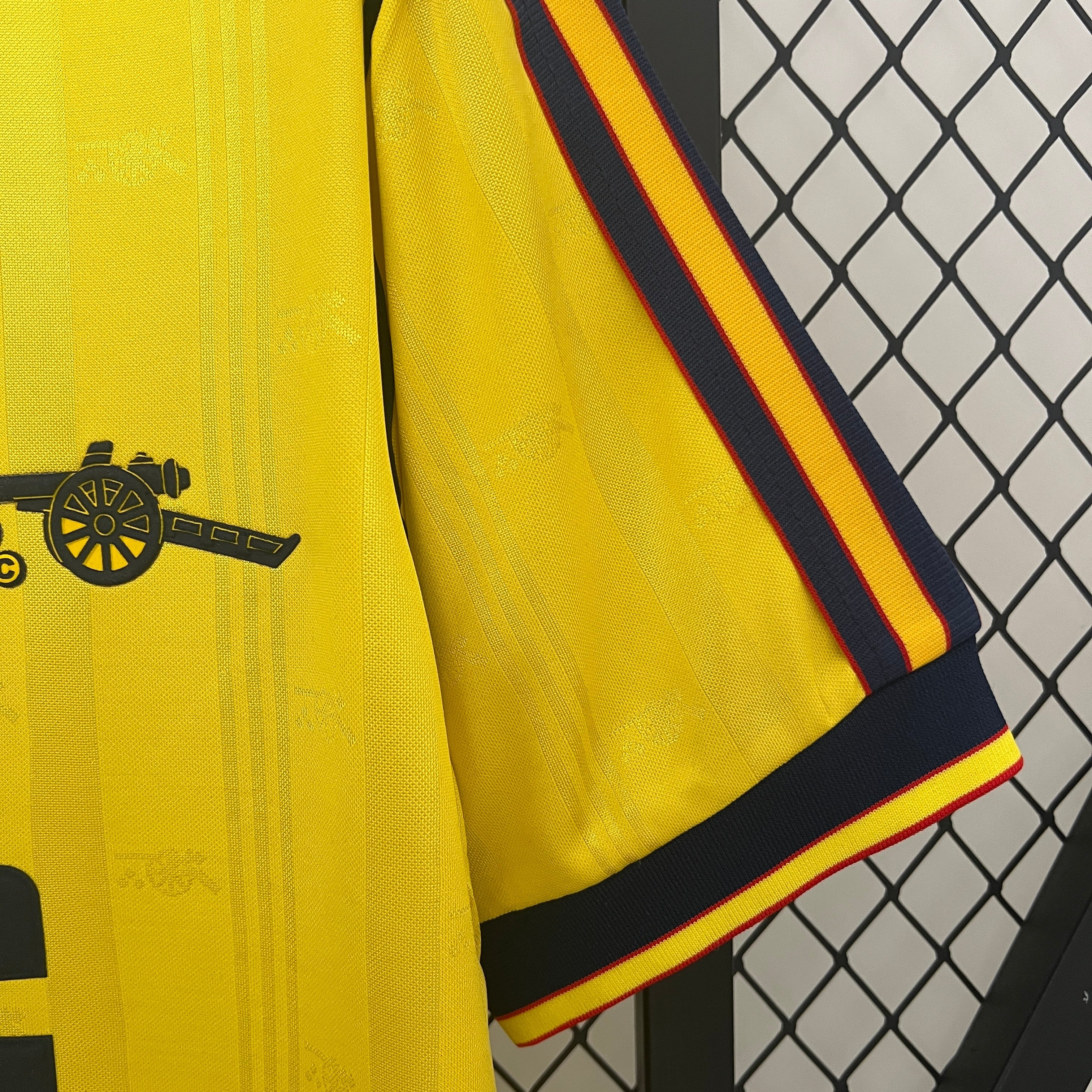 1932-88 Arsenal Away Retro