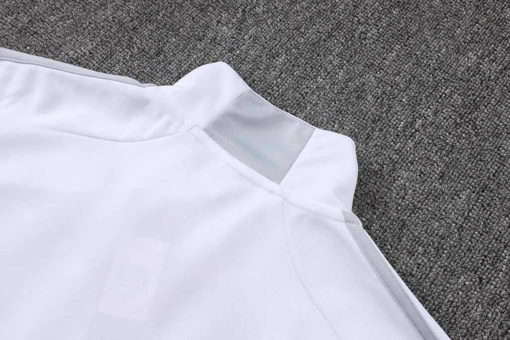2025-26 Real Madrid Long zipper off-white gray training suit