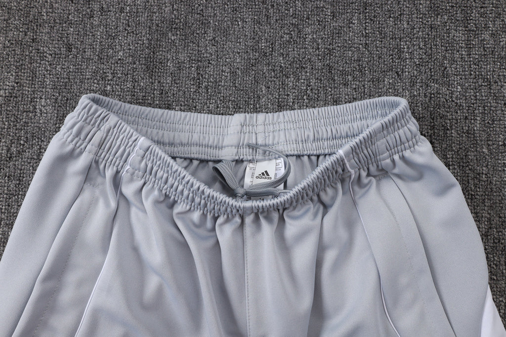 2025-26 Real Madrid Long zipper off-white gray training suit