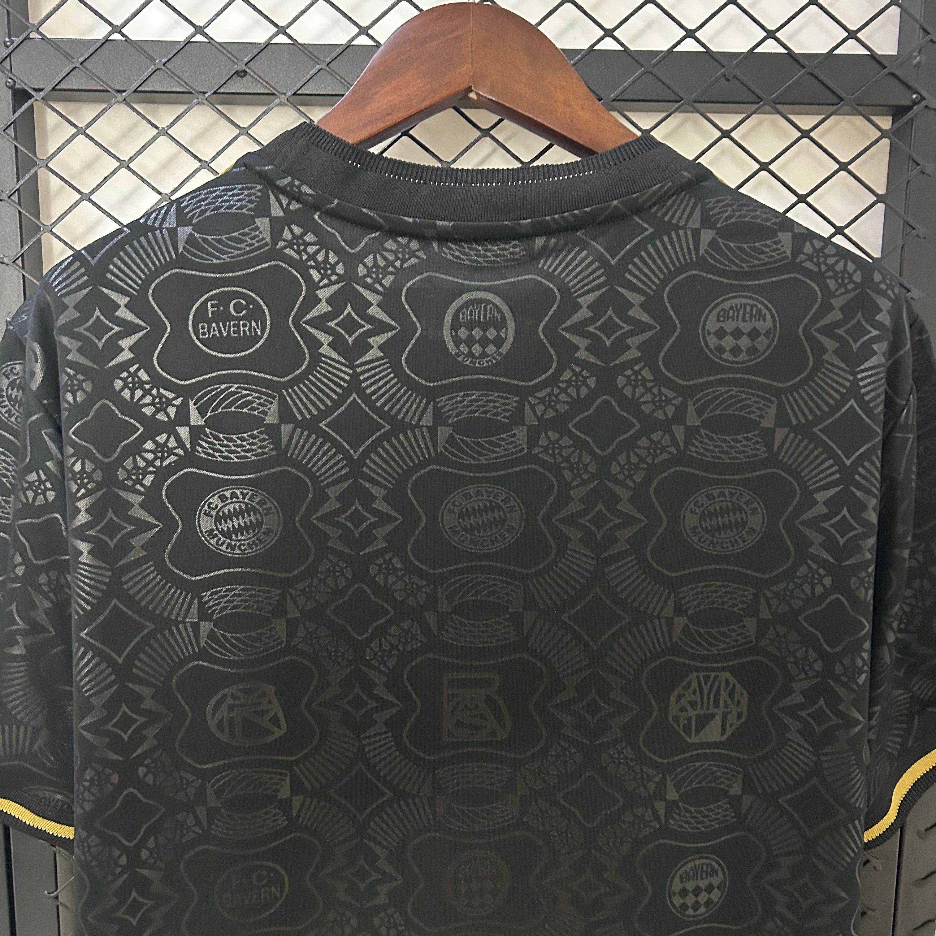 2025-26 Bayern Munich 125 Years Black