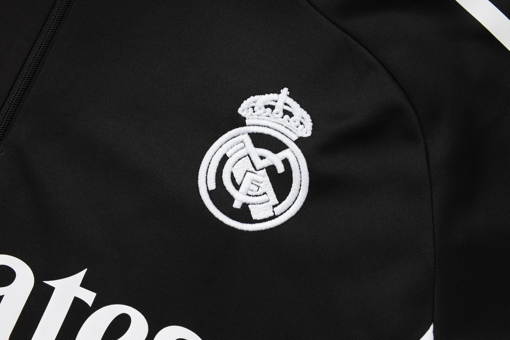 2025-26 Real Madrid Black training suit£¨White text)  Adults Or Children