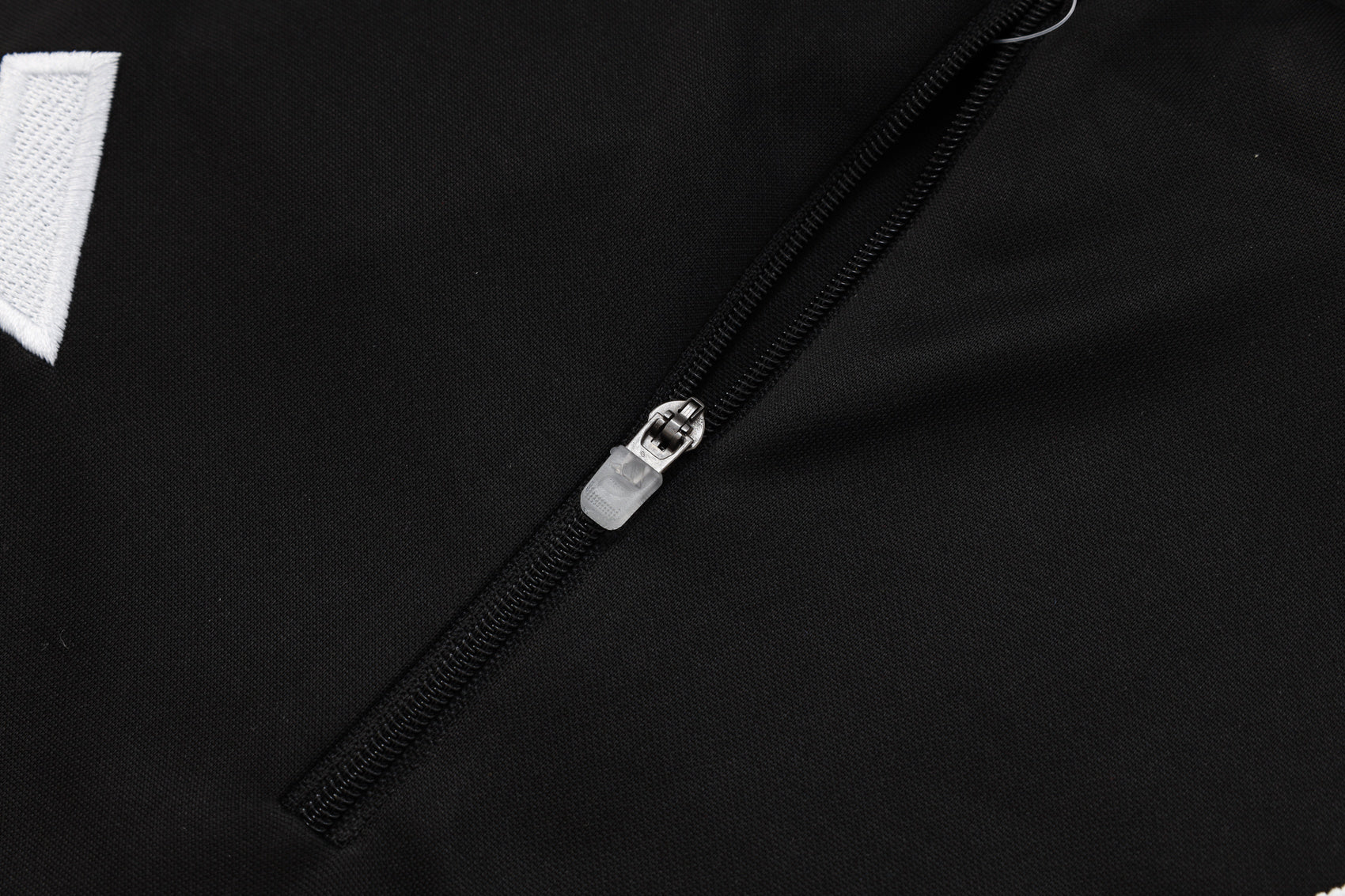 2025-26 Real Madrid Black training suit£¨White text)  Adults Or Children