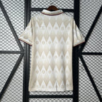 Versión especial de polo para fanáticos del Bayern Múnich 2025-26