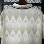 Versión especial de polo para fanáticos del Bayern Múnich 2025-26