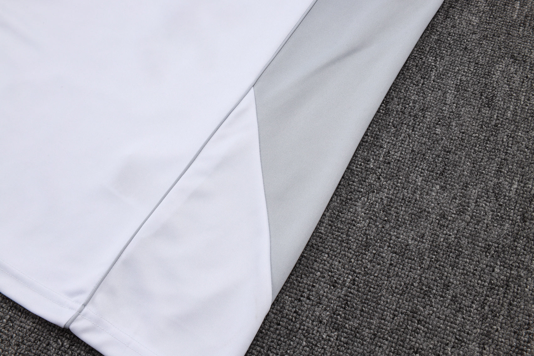 2025-26 Real Madrid off-white gray training suit