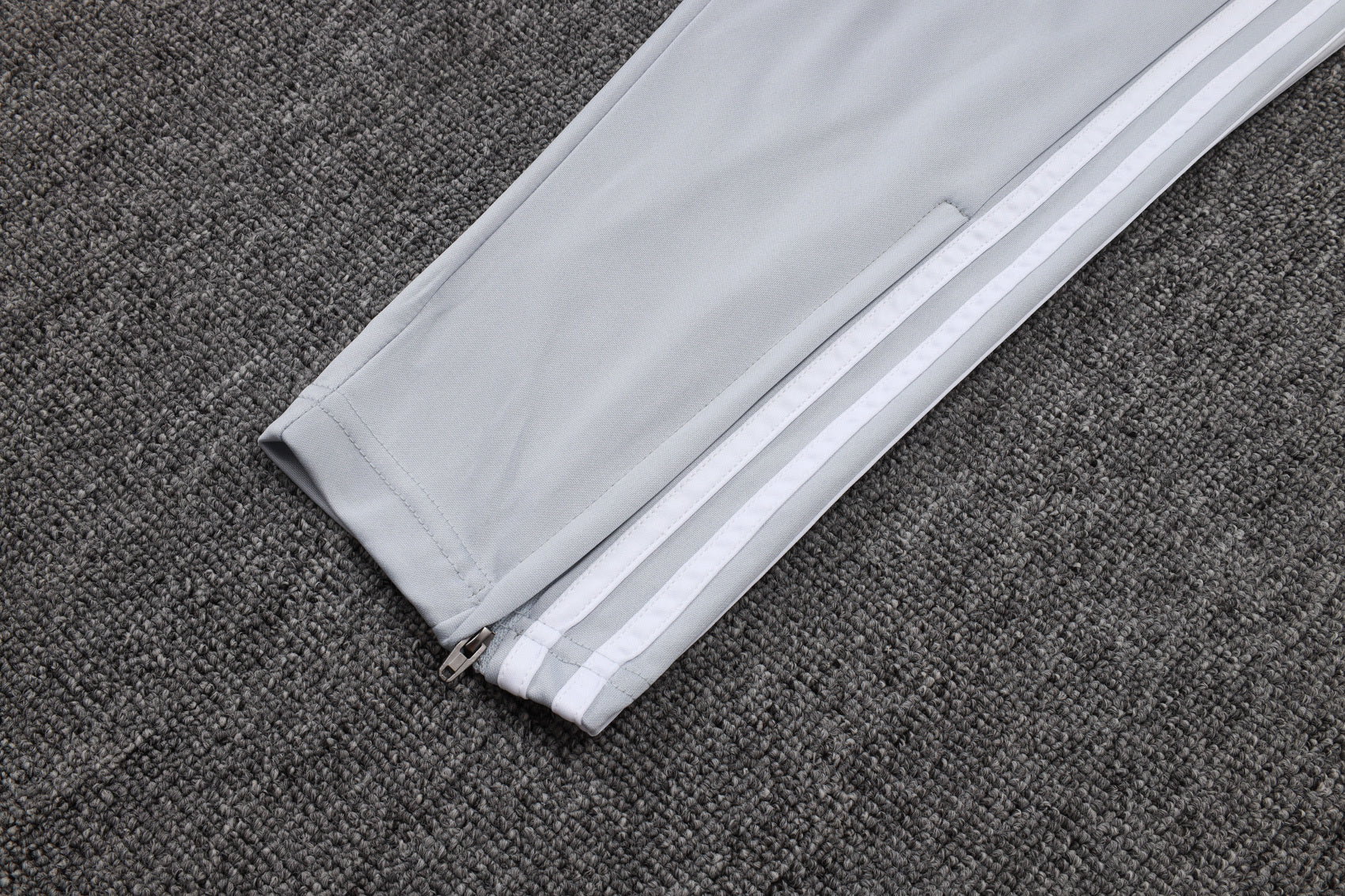 2025-26 Real Madrid off-white gray training suit