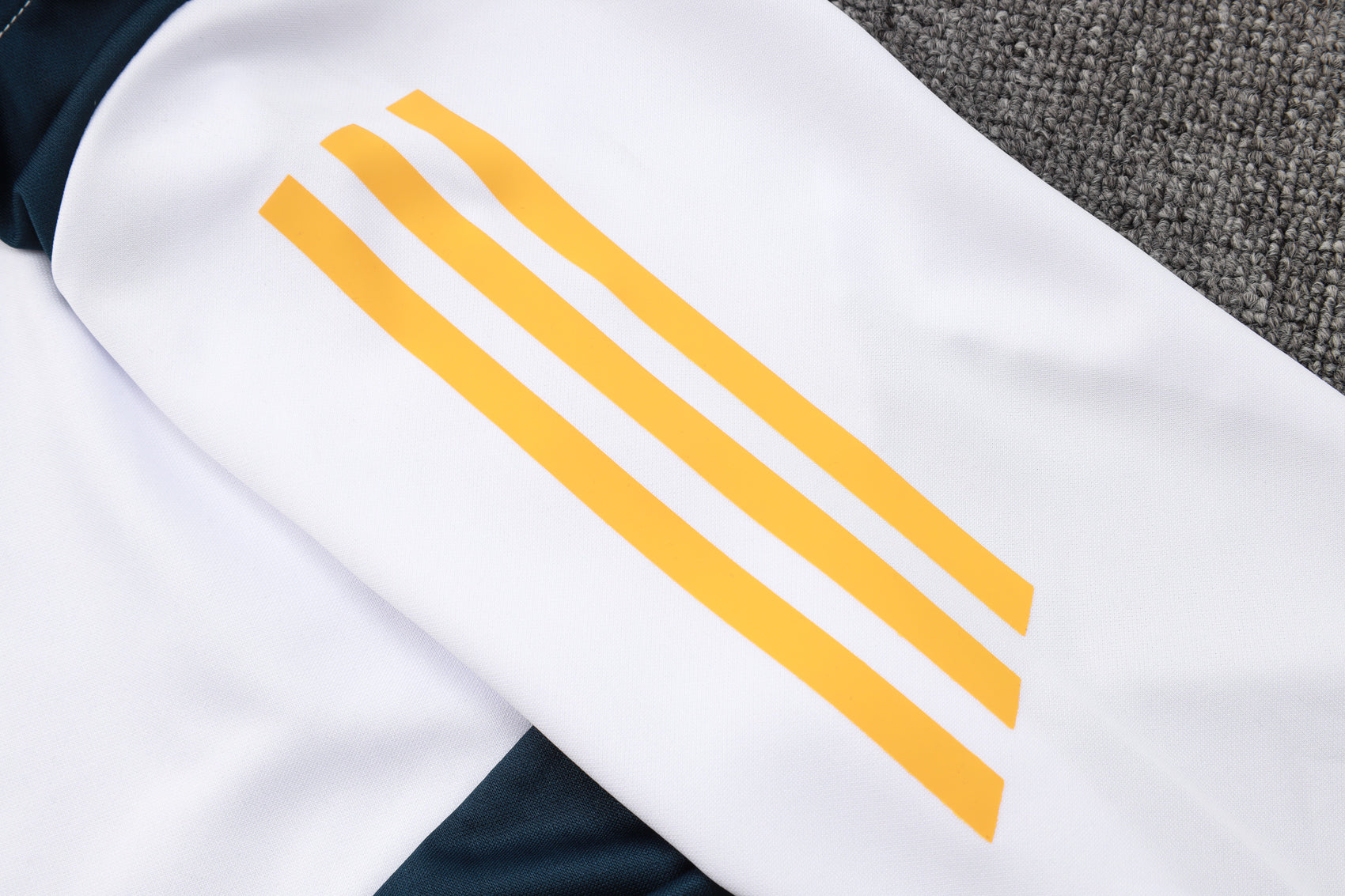 2024-25 Real Madrid White Training Suit Kit Long zipper