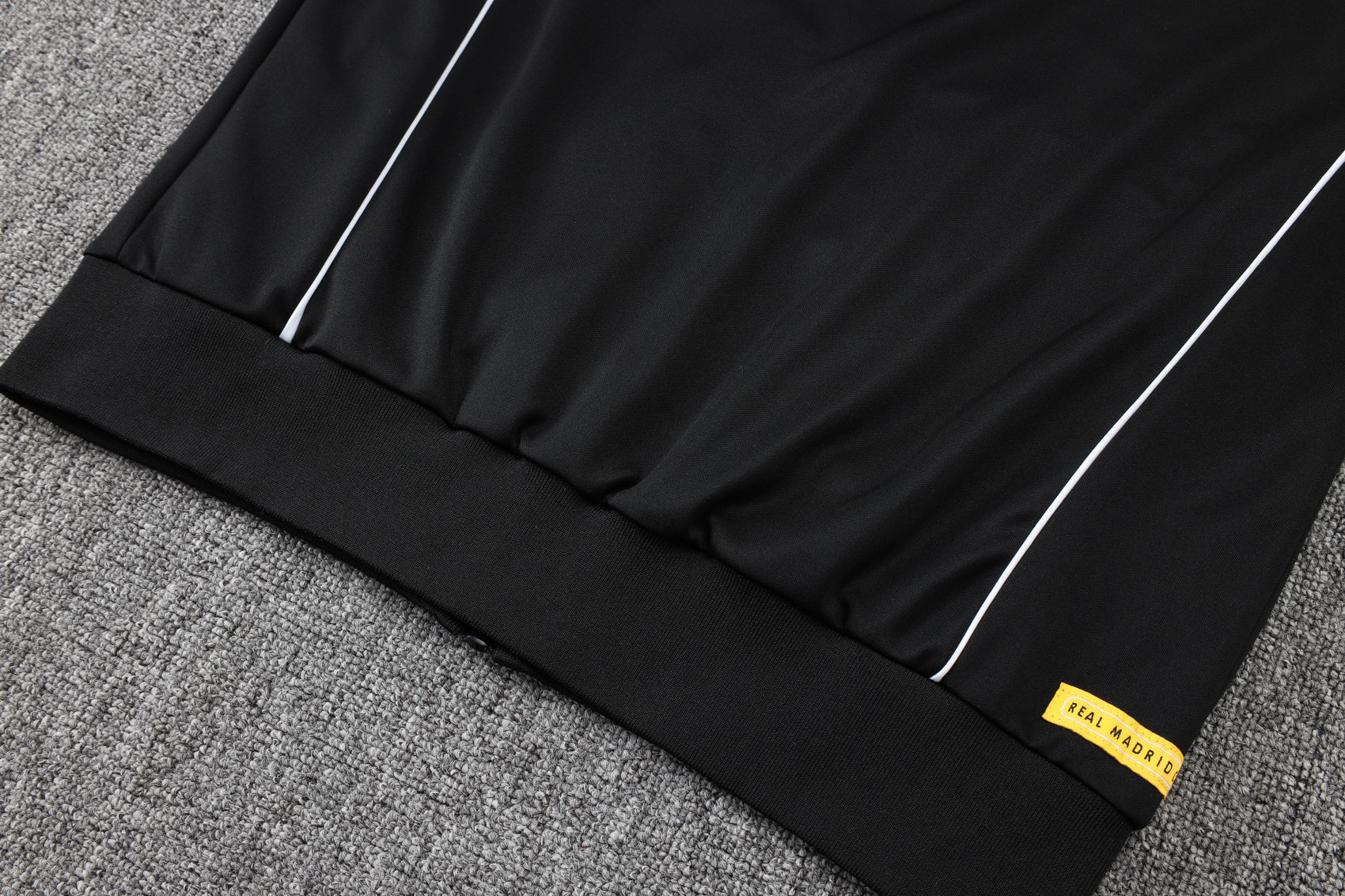 2025-26 Real Madrid Long zipper Black-Gold training suit