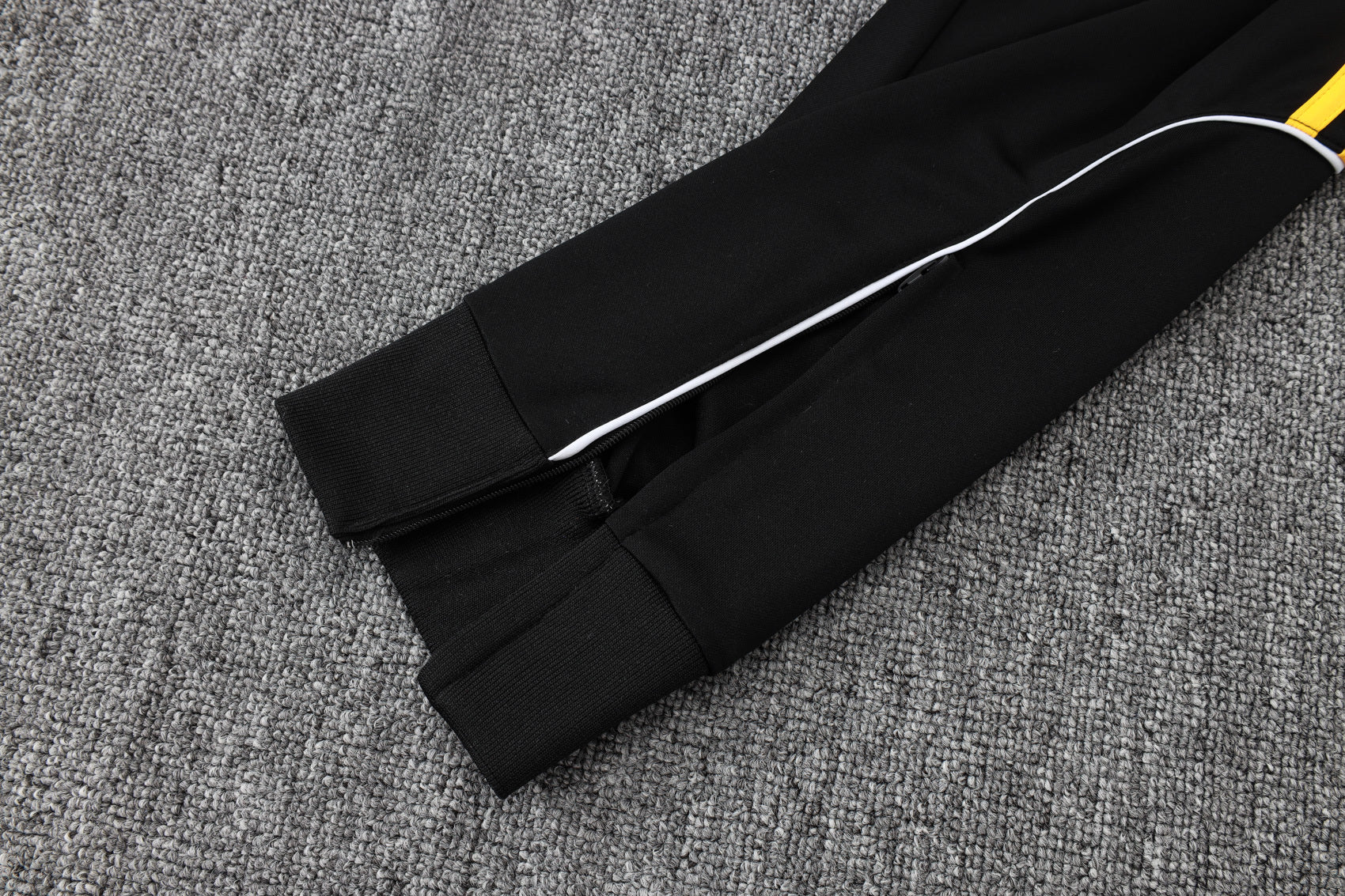 2025-26 Real Madrid Long zipper Black-Gold training suit