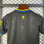 Manchester United Auswärtstrikot 2025/26 (Kinder 16-28)