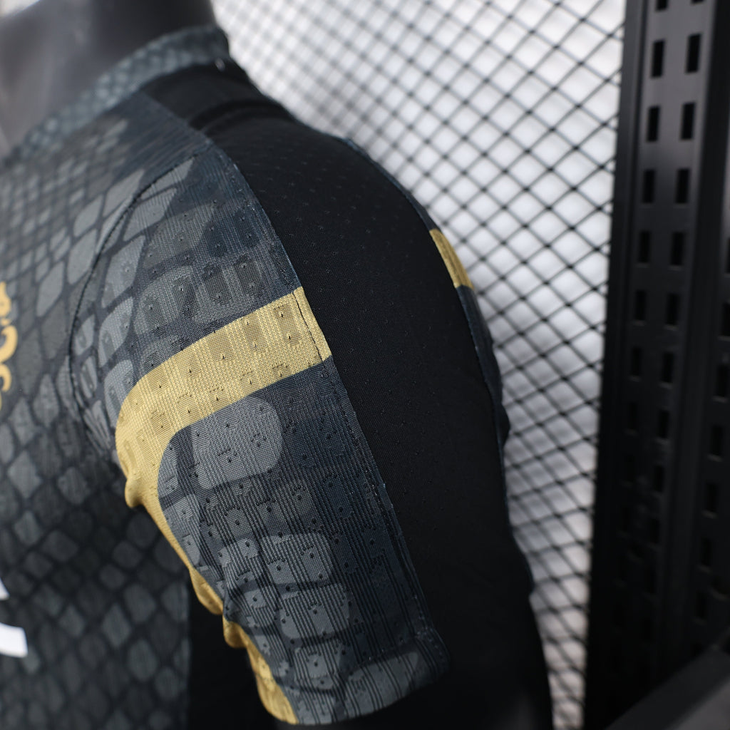 2025-26 Chelsea Special Serpentine Player