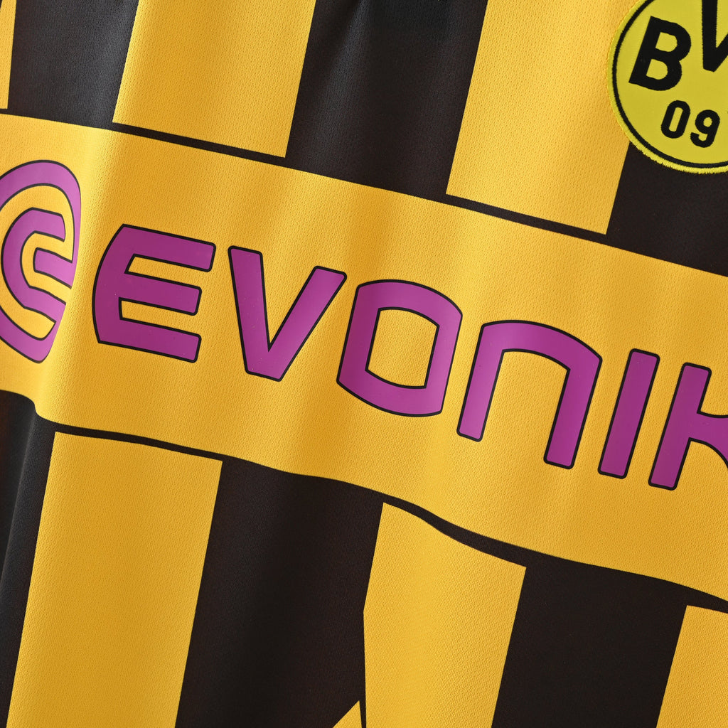2012-13 BVB Home Retro