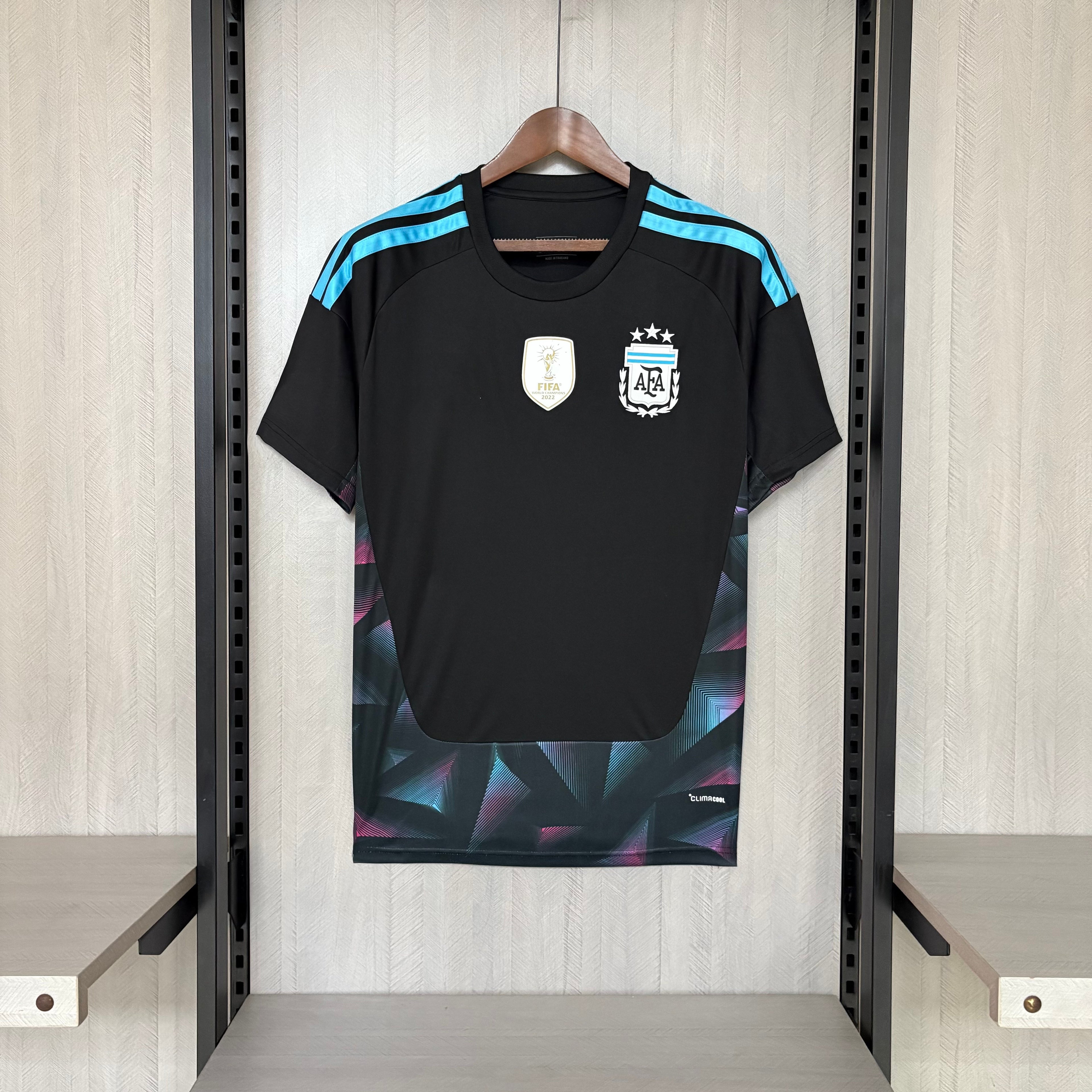 Argentinien Torwarttrikot 2026/27, schwarze Version mit Fächer
