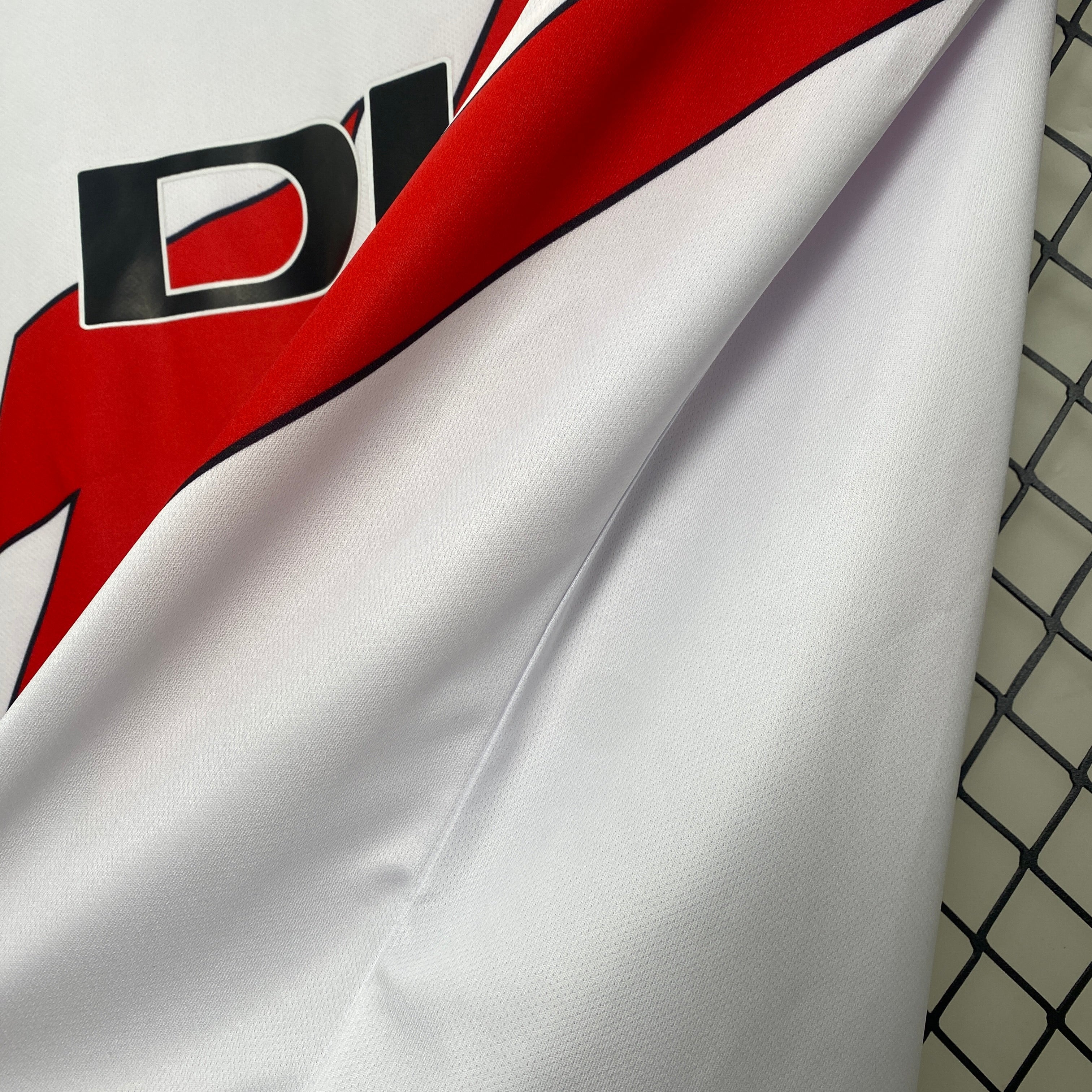 2024-25 Rayo Vallecano Home