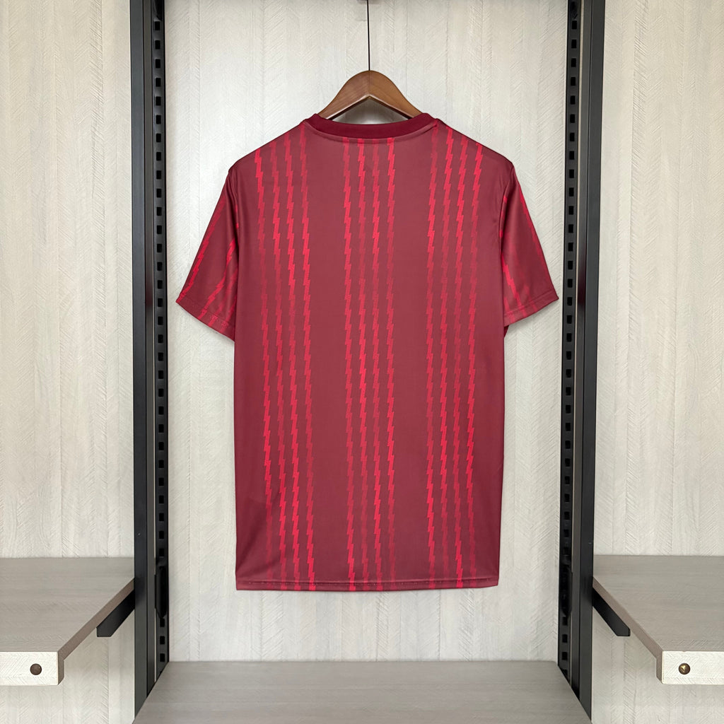 Versión especial roja para aficionados del Arsenal 2026-27