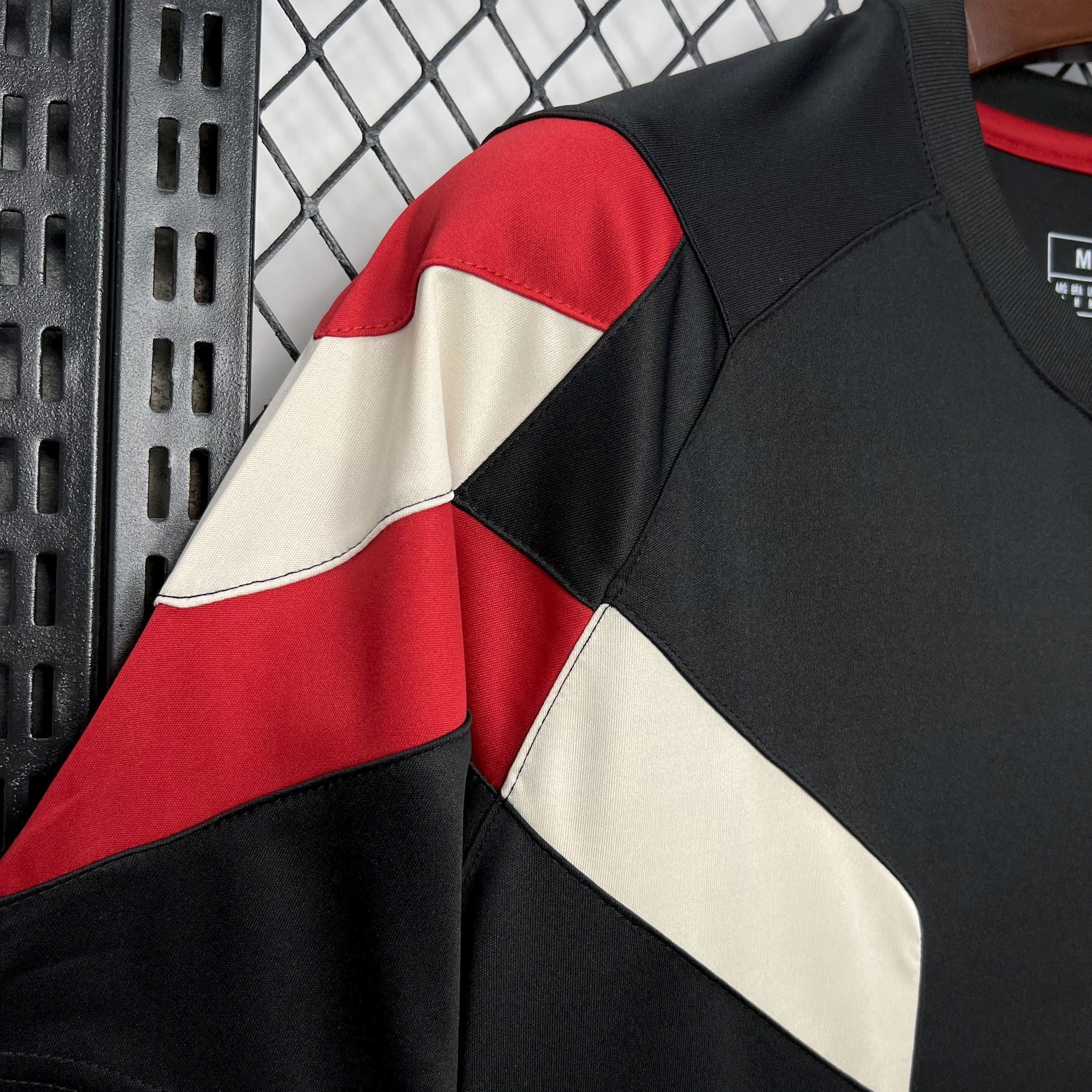 2024-25 Manchester United Originals Tee Black Special Edition