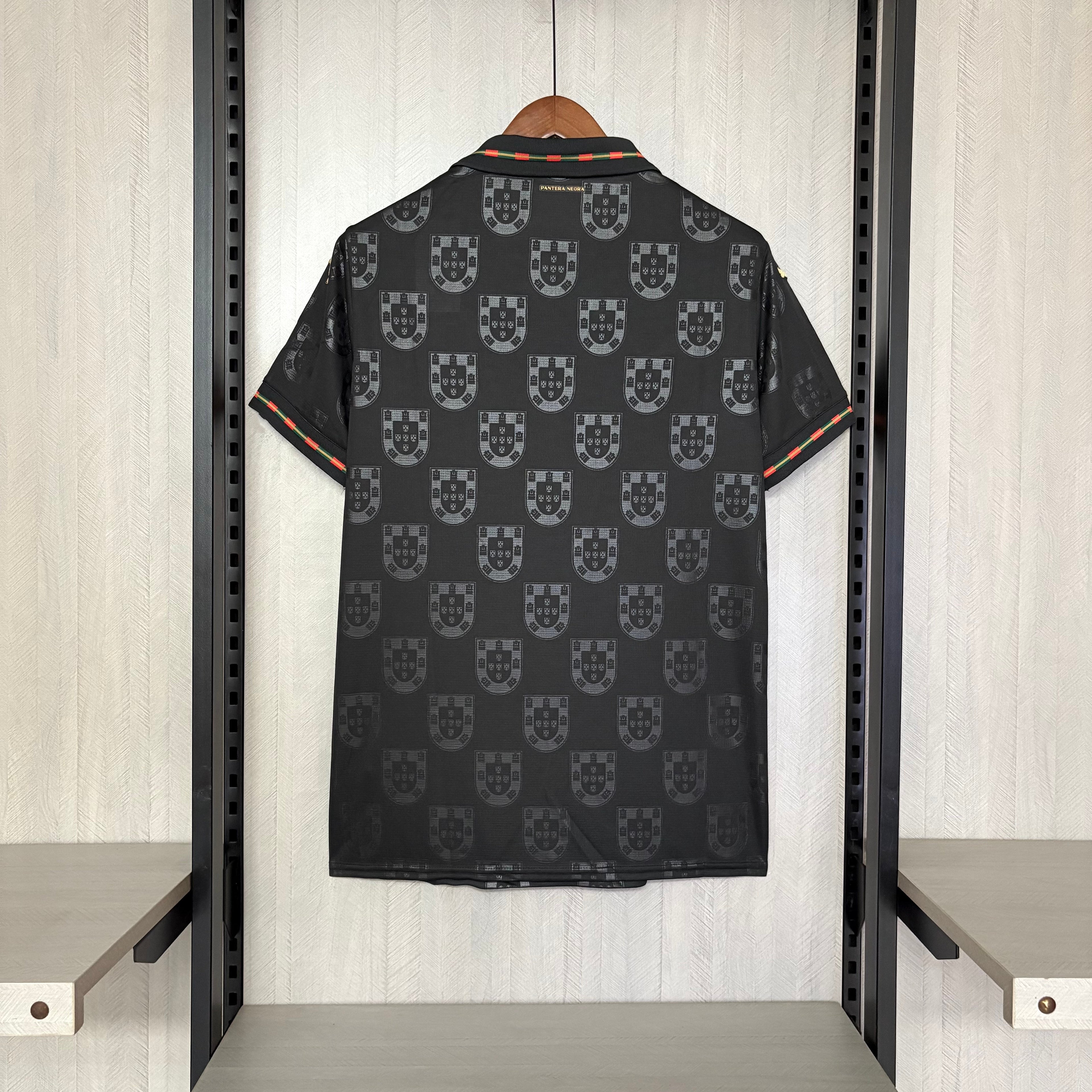 2026-27 Portugal Pantera Negra Versión Especial Aficionado