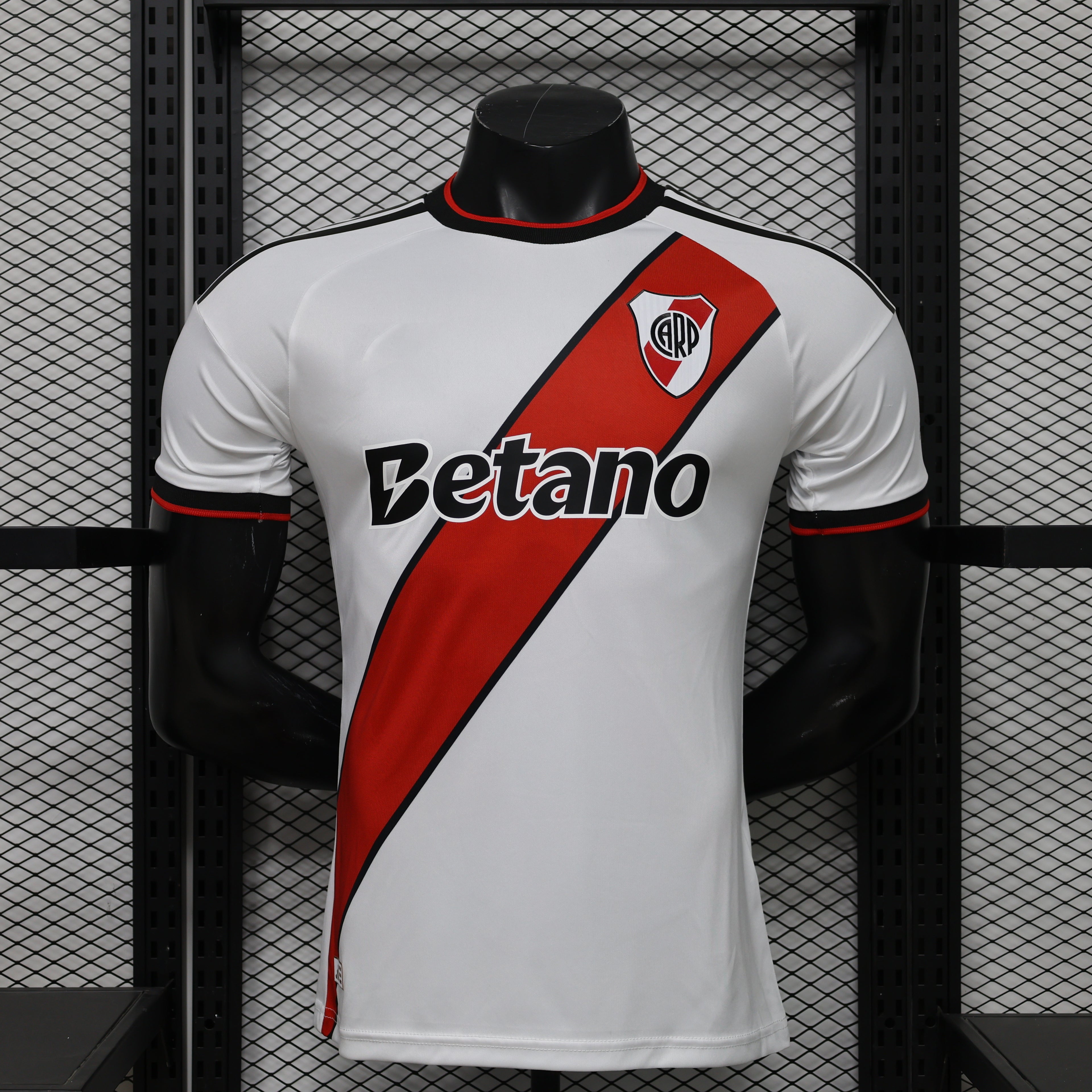 Versión especial del jugador de River Plate 2026-27