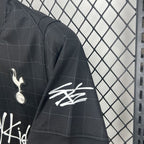 Tottenham Auswärtssponsor-Fanversion 2025/26