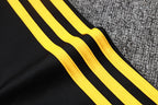 2025-26 Real Madrid Schwarz-Gelber Trainingsanzug für Erwachsene (langer Pullover)