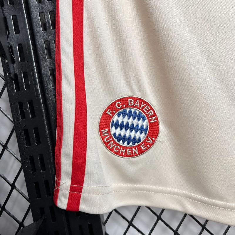 2024-25 Bayern Munich Third away Short