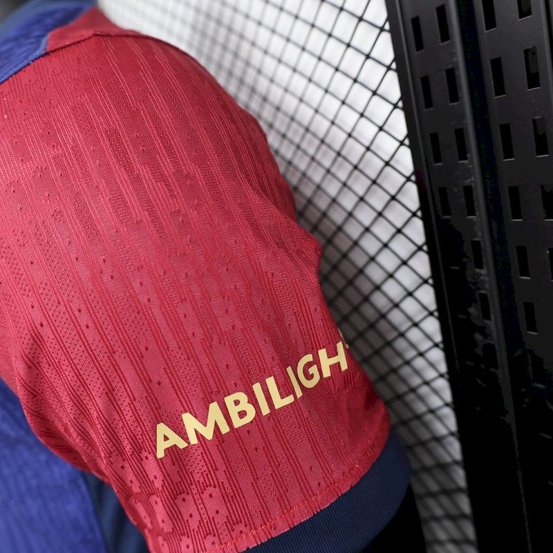 2024-25 Barcelona Especial Coldplay Player