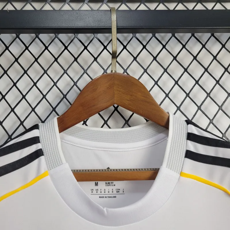 2025-26 Real Madrid Home Feminina