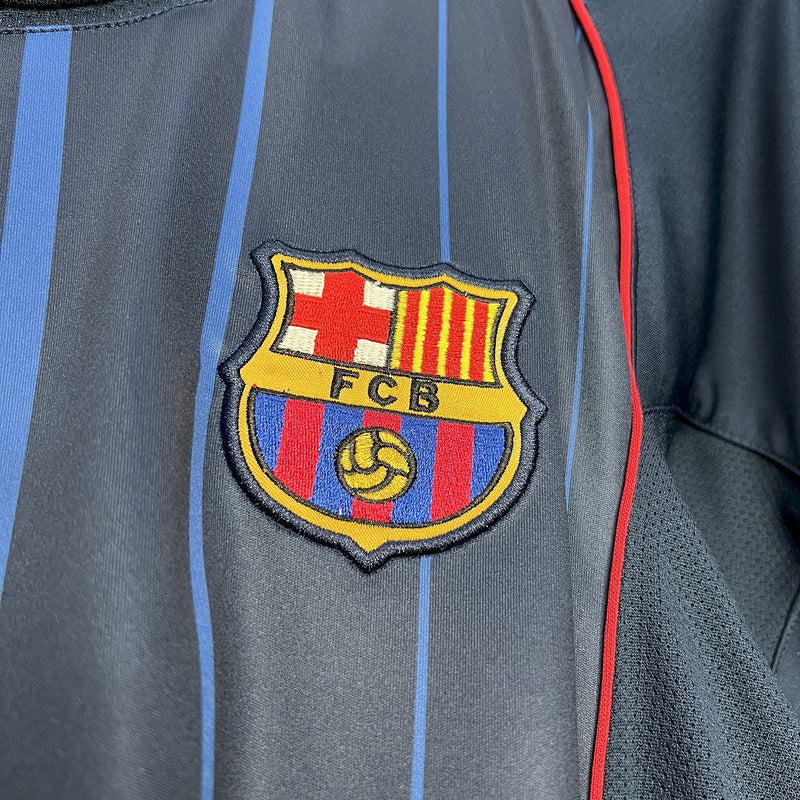 2004-05 Barcelona Away Retro