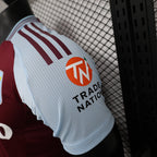 Versión del jugador local del Aston Villa 2024-25