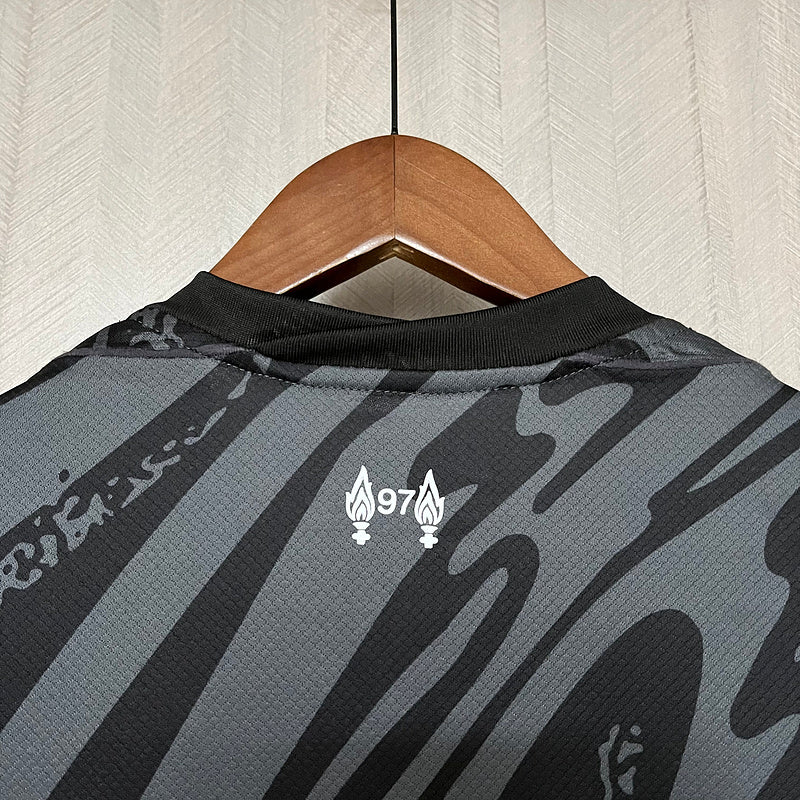 2024-25 Liverpool Goleiro