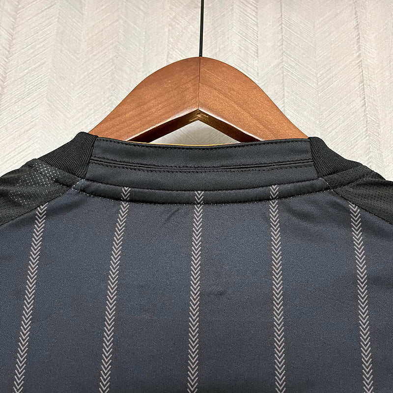 2010-11 Chelsea Retro