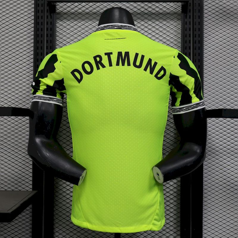 2025-26 BVB Special Green Player