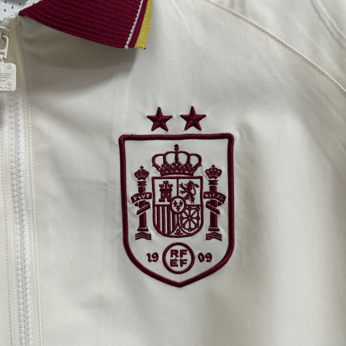 2026 Spain Off White Windprool