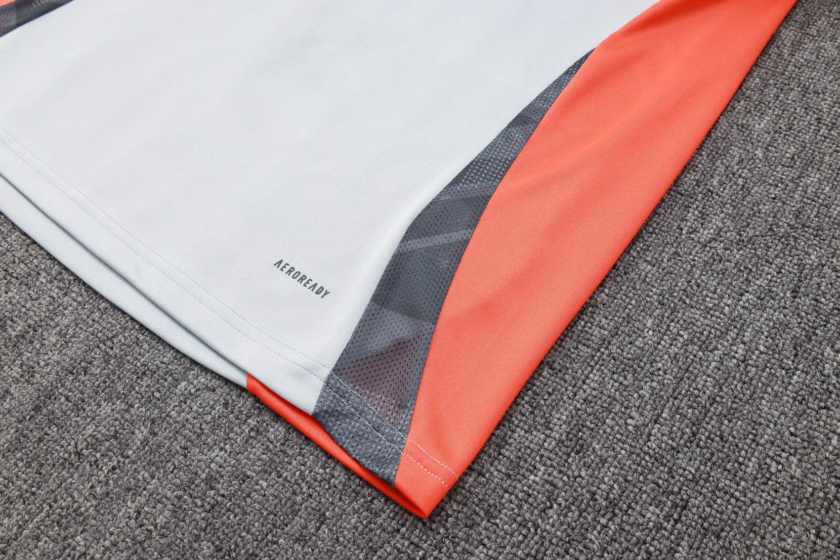 2024-25 Benfica Training Suit