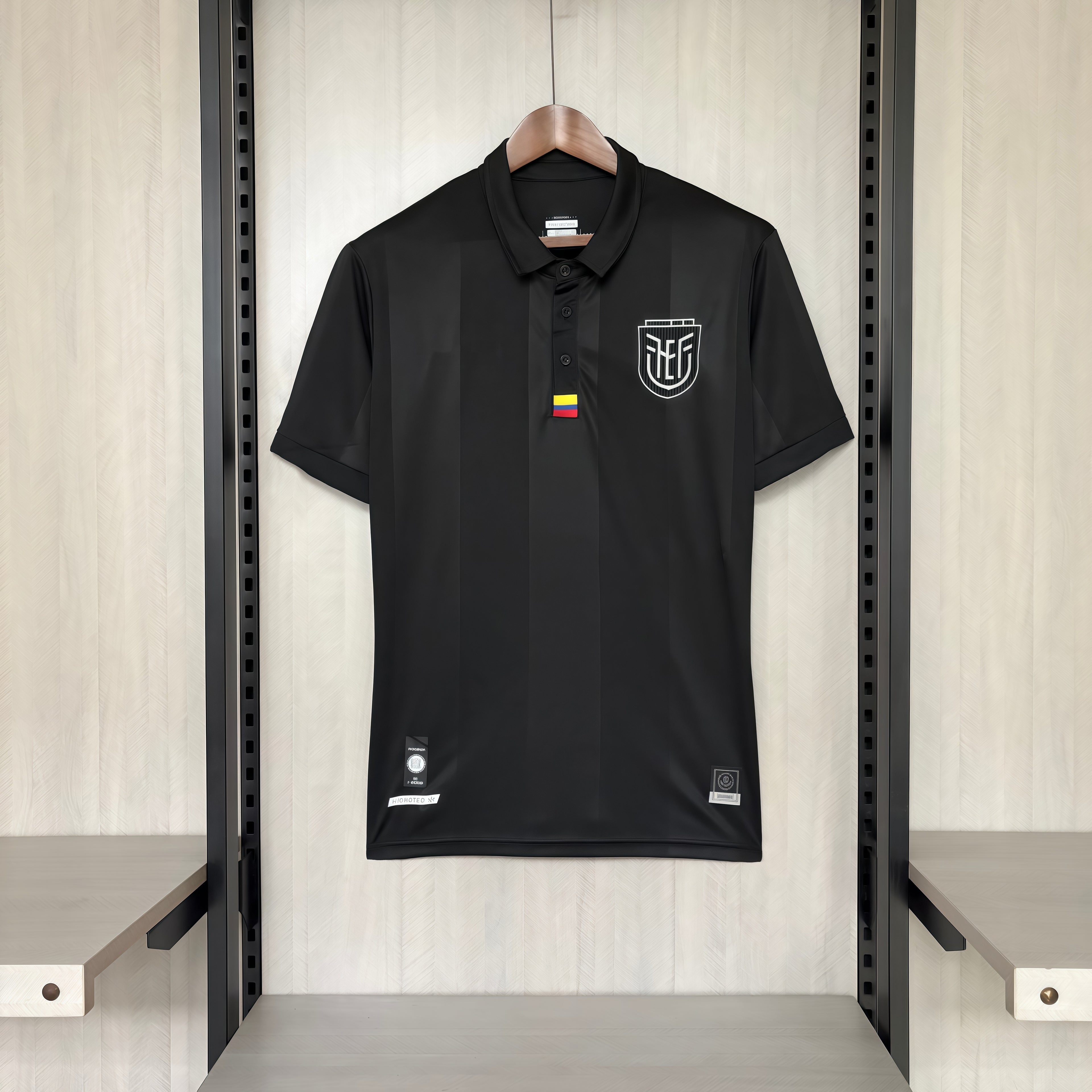2026-27 Ecuador Black Commemorative Edition Fan Version