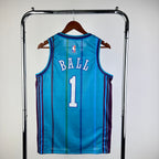 NBA 2024-25 Hornets Retro Nr. 1 Ball