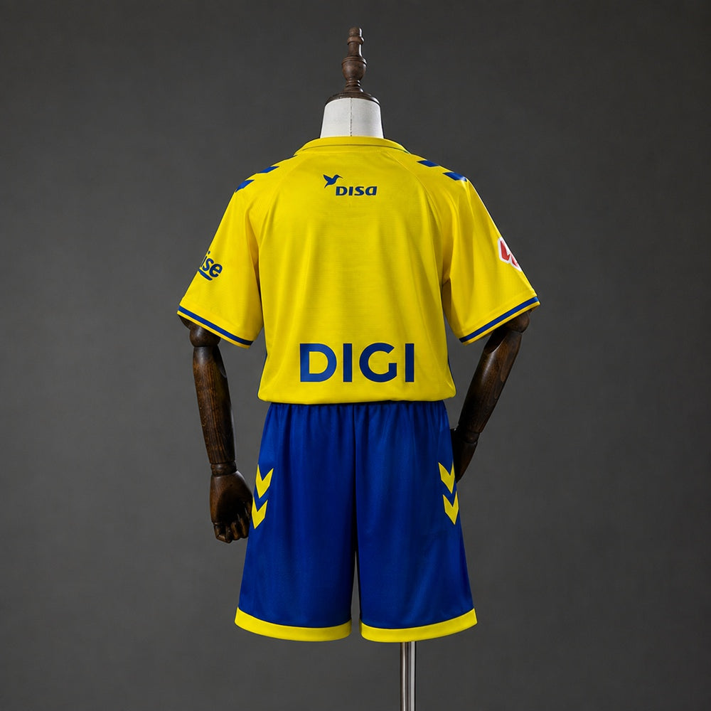 2026-27 Las Palmas Home Kids Kit